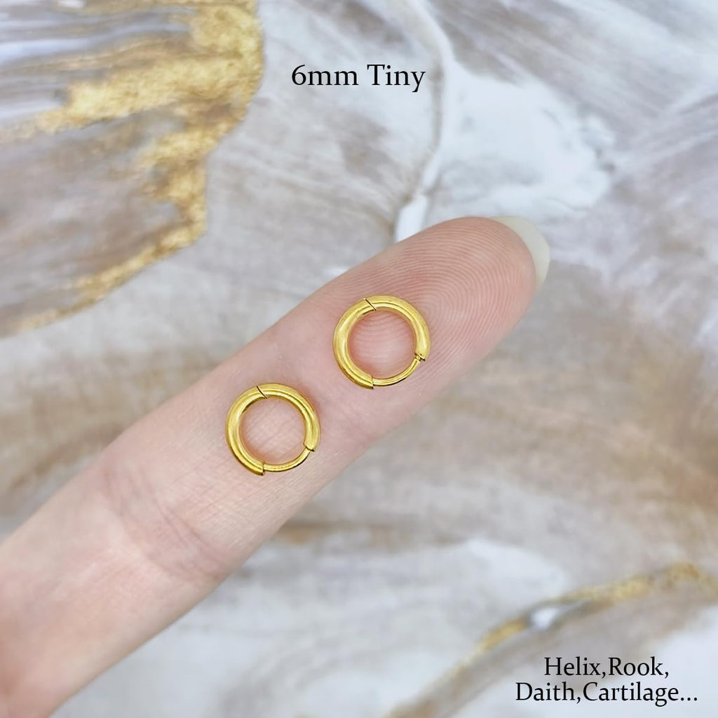 1 Pair 6mm Small Hoop Earrings for Women, Huggie Hoop Earrings (Gold/1.6mm)