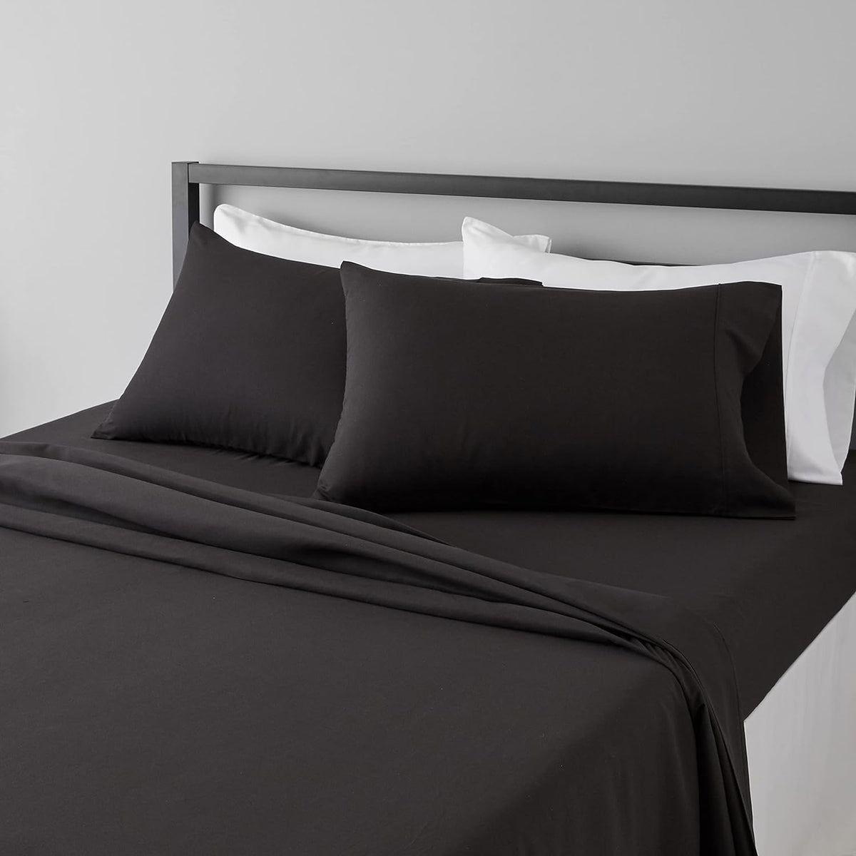 Amazon Basics Lightweight Super Soft Breathable Wrinkle-Resistant Microfiber 4-Piece Bed Sheet Set with 14-Inch Deep Pockets, Queen, Bright White, Solid