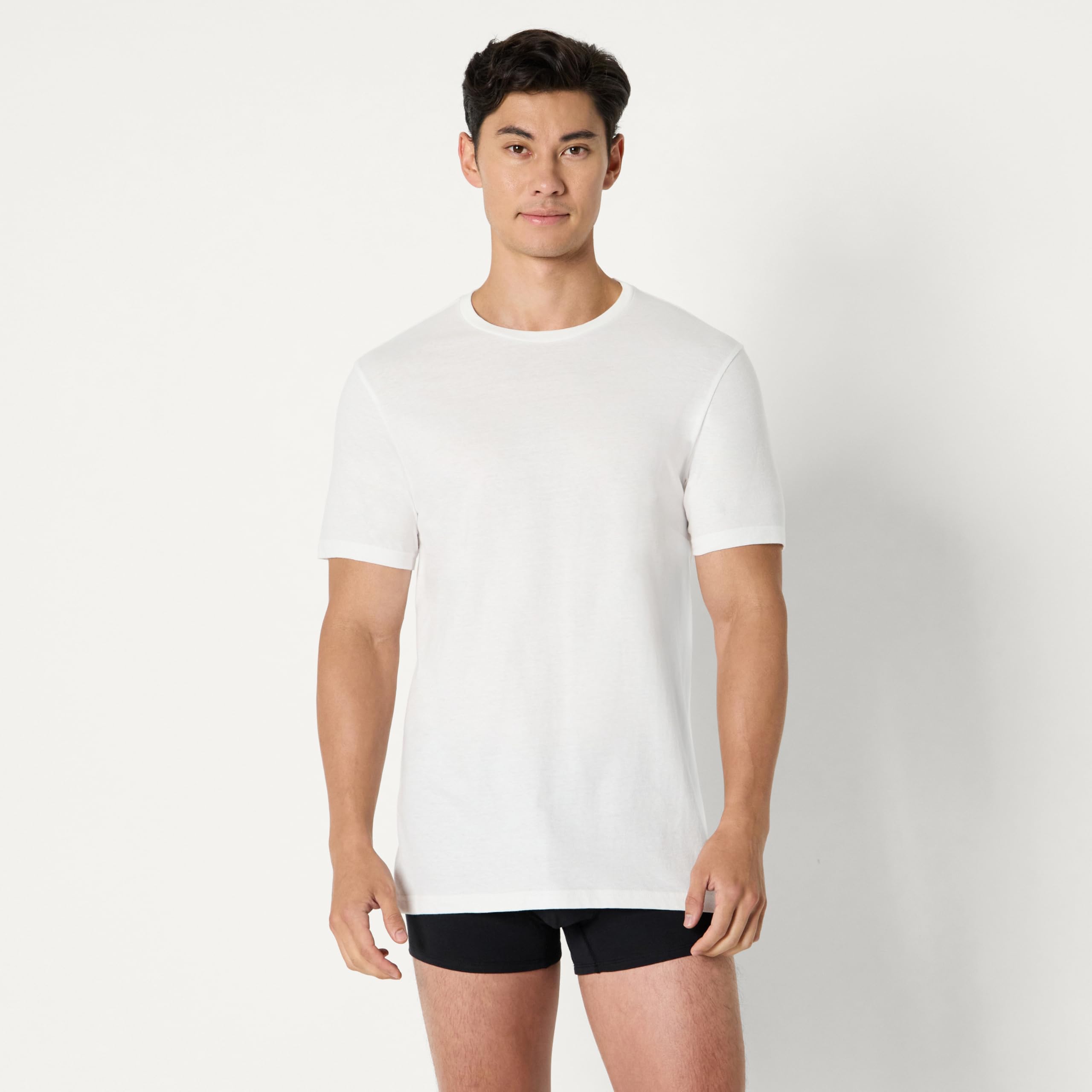 Amazon Essentials Men's Slim Fit Crewneck Undershirts, Pack of 6