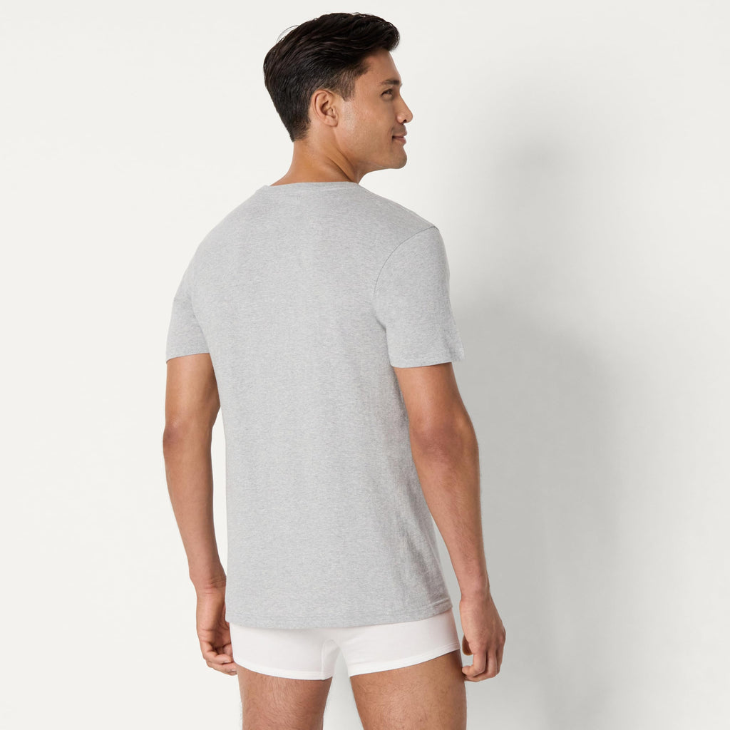 Amazon Essentials Men's Slim Fit Crewneck Undershirts, Pack of 6