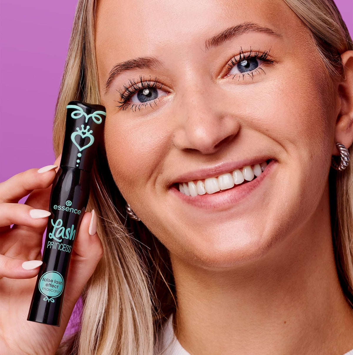 essence Lash Princess False Lash Effect Mascara, Black (Pack of 1) | Volumizing & Lengthening, Clump-Free Fiber Brush, Defines and Separates; Vegan, Cruelty Free, Paraben Free, Oil Free